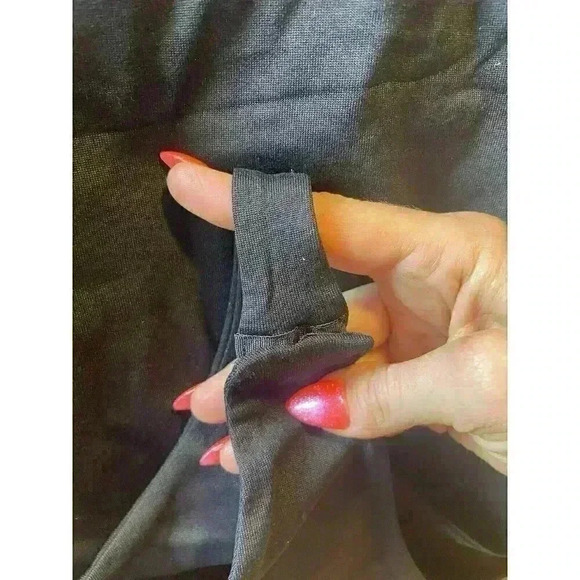 NWT Susana Monaco Short Sleeve Plunging V-Neck Flutter Bodysuit Black Size L - Picture 9 of 10